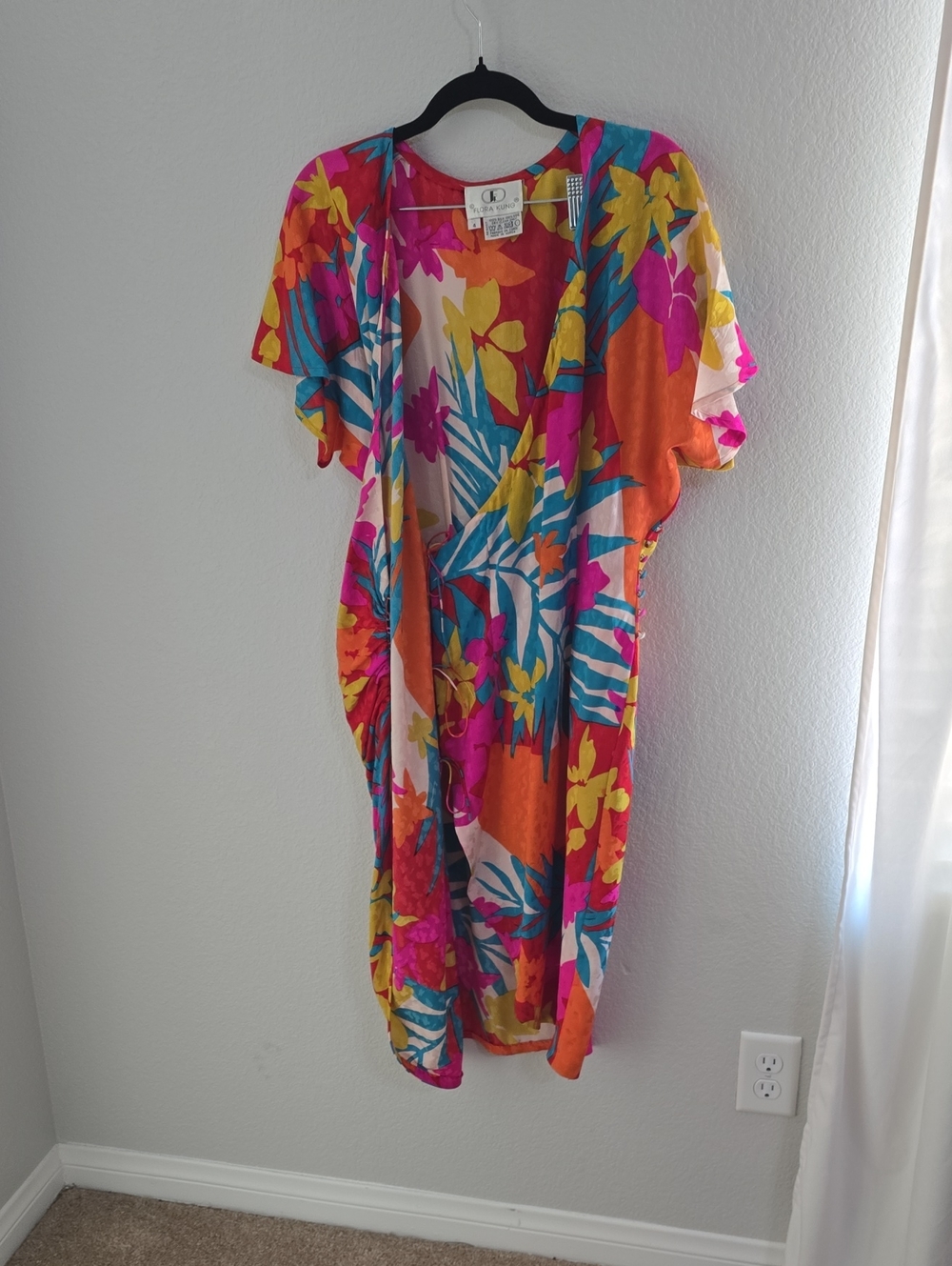 100% Silk. Bold Tropical Floral Kimono Like Dress - Multicolor